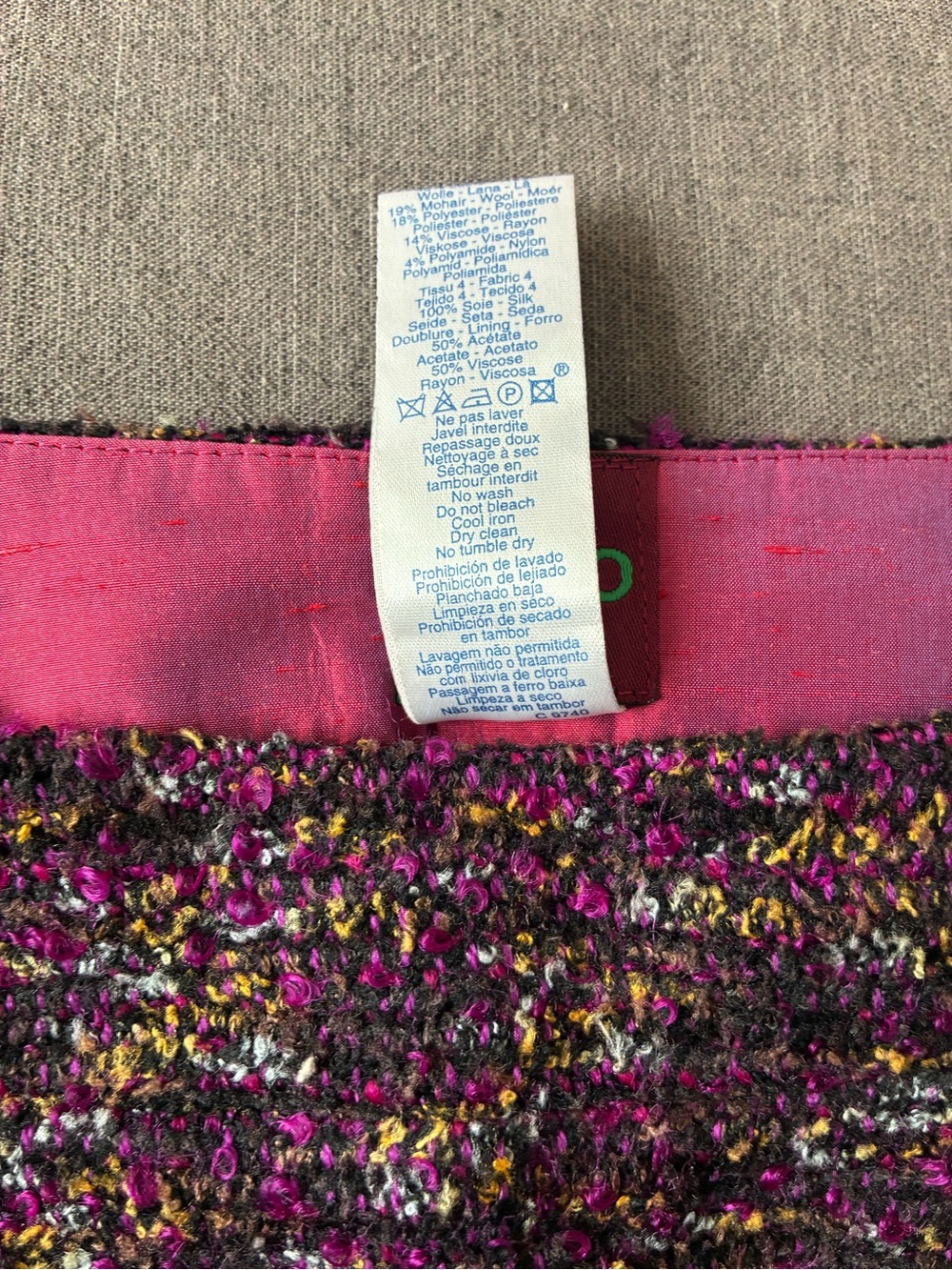 Kenzo Purple Wool Mohair Maxi Skirt with Magenta Accents and Silk Lining - Picture 7 of 9